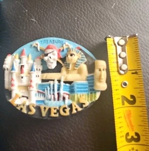 Las Vegas Souvenir Fridge Magnet Excalibur Treasure Island Luxor Bellagio - Picture 1 of 3
