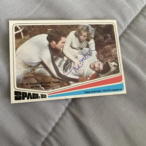 SPACE 1999 - PRENTIS HANCOCK - Hand Signed Autograph Card - Picture 1 of 2