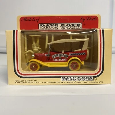 Lledo Days Gone Model Ford Fire Truck U.K Made Model San Diego Fire Chief - Image 1 of 4