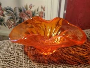 Wunderschöne Vintage Klar Dunkel Orange Gefaltet Kunst Glas Schale, Schale Sehr Elegant - Japan - Bild 1 von 12