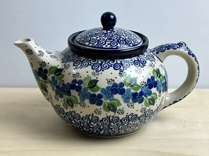 Boleslawiec Keramik Teekanne mit Deckel blaue Blumen weiß grün Polen - Bild 1 von 6