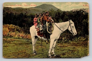 Miles City Montana Five Young Cowboys Pocztówka - Zdjęcie 1 z 2