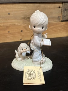 Precious Moments Figur 1982 "Das Ende ist in Sicht" Junge & Hund E-9253 - Bild 1 von 6