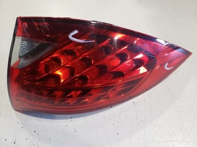Porsche Cayenne 2012 - cuarto derecho panel luz trasera - 11-14 OEM 7P5945096AA Foto 1 de 4
