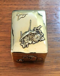 Fine Taisho Era Brass Kogo (mini spice box) sophisticated relief cast decoration - Picture 1 of 11