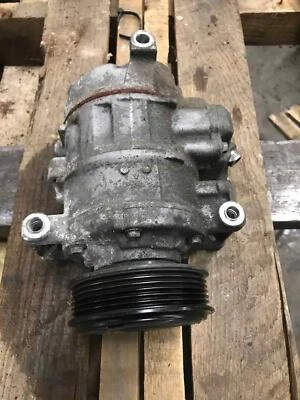 2009 2010 2011 2012 AUDI A4 A/c воздушный компрессор - Изображение 1 из 3