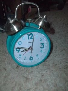 Excellent SHARP Turquoise Alarm Clock - Picture 1 of 2