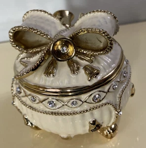 Fitz and Floyd WEDDING BELLS -  Enamel & Crystal Hinged Trinket/Pill Box - Picture 1 of 12