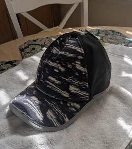 Neu mit Etikett Tek Gear Kappe reflektierender Besatz verstellbar schwarz/abstrakter Druck Einheitsgröße NEU - Bild 1 von 11