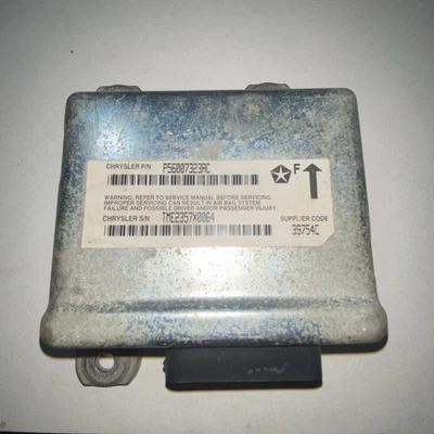 Módulo de unidad de control Jeep Cherokee XJ 1999 P56007323AC ETV15227 Foto 1 de 3