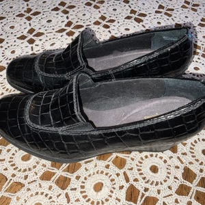 Women's Clarks Bendables Wedges 8m Black Patent Leather Shoes Alligator Comfy - Picture 1 of 7