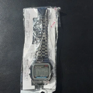 Reloj clásico con soporte digital con correa negra - Imagen 1 de 3