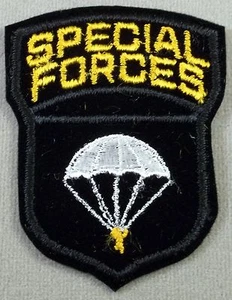 US Army Special Forces Full Color Cut Edge Reproduction Patch - Bild 1 von 2