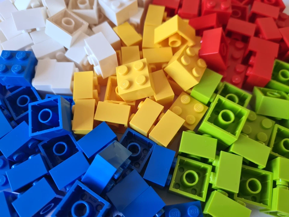 LEGO® 3003 Grundbausteine 2x2 Standard Steine Basic - verschiedene Farben - NEU - Bild 1 von 1