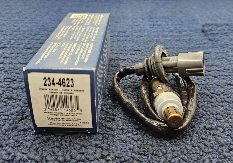 Sensor de oxígeno Denso 234-4623 para Lexus ES300 1992-1996, 1998-2000 Lexus GS400 Foto 1 de 4