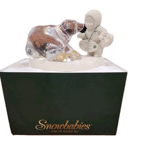 Dept 56 Snowbabies - "And He Kissed Me" 2002 - # 56.69313 POLAR BEAR - Picture 1 of 5