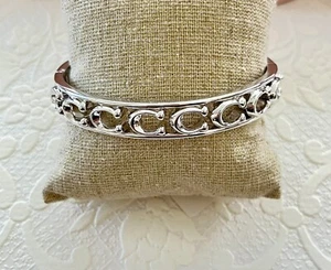 COACH NEW YORK SIGNATURE C HINGED BANGLE BRACELET SILVER NWT Dust Bag Incl 7.5” - Picture 1 of 12