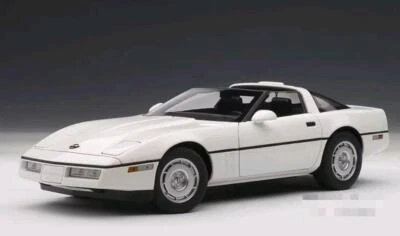 1/18 Autoart Chevrolet Corvette C4 1986 Diecast Model Car Gifts For Father - Image 1 of 4