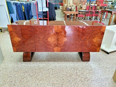 STUNNING ITALIAN MODERNIST BOOK MATCHED VENEERED BURL WOOD CREDENZA Cover