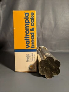 Valtrompia Bread And Cake Mold Flower Shape Rowoco Bakeware - Picture 1 of 4