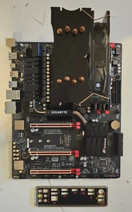 GIGABYTE GA-990FX-GAMING SLI Mainboard FX-9590 CPU 32GB DDR3 Antec Kühler - Bild 1 von 18
