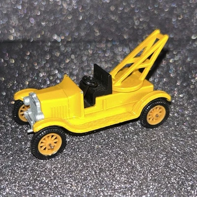 Grúa Ford modelo T amarilla EFSI 1/66 R672 de colección EFSI Foto 1 de 4