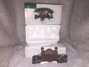 Dept 56 Heritage Village Fieldstone Entry Gate - #52718 - Picture 1 of 5