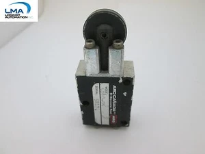 ARO 5030-05 PNEUMATIC VALVE - Foto 1 di 2