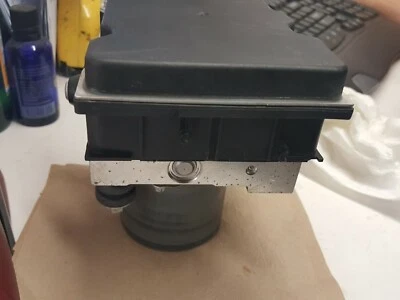 08 Pontiac G8 Anti Lock Brake Unit ABS Pump Assembly 80k OEM 92203488 - Image 1 of 4