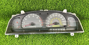 Toyota Hilux Surf 1996-1998 Instrument Cluster A/T speedometer Petrol Oem - Picture 1 of 14