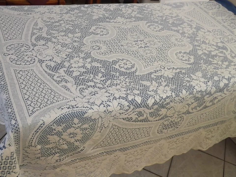 nappe dentelle, 1.40 m X 1.40 m, ancienne - Photo 1/4