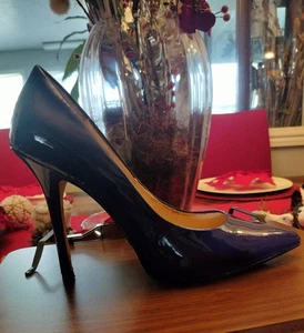 Boutique 9 Blue Patent Leather Pointed Toe Shoes Size 8.5 - Picture 1 of 10