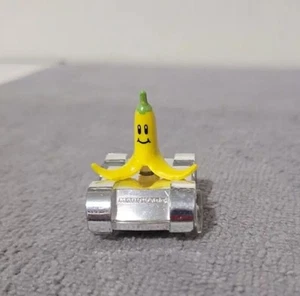 Mario Kart Hot Wheels Series 3 Blind Box Banana Nintendo Mattel 2020 UNOPENED - Picture 1 of 2