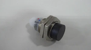 EATON E57SAL18A4EA Proximity Sensor Inductive 18mm N/O 3 Pin Series G1 - Picture 1 of 4