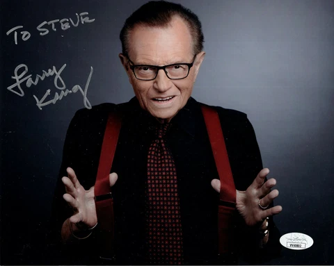 LARRY KING HAND SIGNED 8x10 COLOR PHOTO    GREAT POSE    RARE    TO STEVE    JSA Cover
