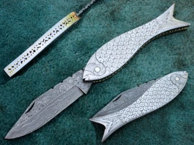 Maravilloso cuchillo plegable hecho a mano, cuchillo de bolsillo de acero Damasco hecho a medida Foto 1 de 4