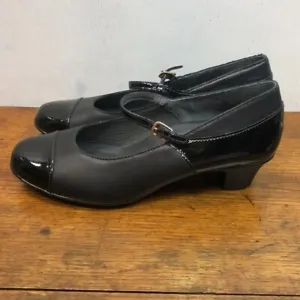 New SAS Black Leather and Patent Leather Mary Janes 9.5 - Picture 1 of 7