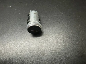 Cilindretto Serratura Porta Fiat 500 Panda169,312 - Foto 1 di 5