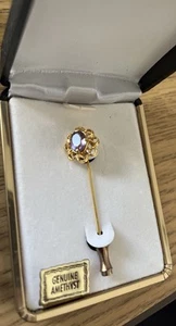 Vintage Genuine Amethyst Purple Flower Gold Tone Metal Stick Pin Brooch Hat Pin - Picture 1 of 4