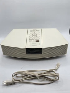 Radio despertador Bose Wave AM/FM modelo probado en funcionamiento AWR1W1 blanco SIN control remoto - Imagen 1 de 15