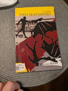 Two Matadors Paperback McGee Marcus; Lee, Tricia (ILT), pegasus spanish hispanic - Bild 1 von 6