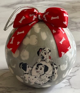 Vintage Enesco Disney 101 Dalmatians Dog Ball Christmas Ornament O-8 - Picture 1 of 12