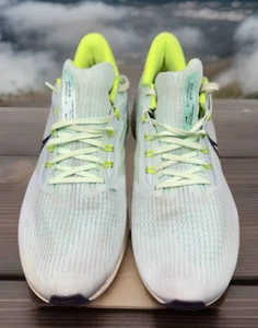 Nike Air Zoom Pegasus 39 Sneakers Men 11 Barely Green Volt Shoes Low DH4071-301 - Picture 1 of 19