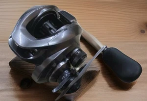 シマノ 17 クロナーチ MGL 151 左利き用ベイトキャスティングリール - Picture 1 of 6