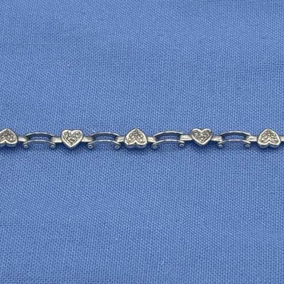 10k White Gold Heart Link Bracelet Diamond Accent Design 6.5” Fine Jewelry 4g - Image 1 of 4