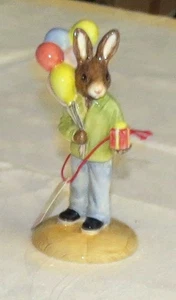 Royal Doulton Bunnykins Occasioni Congratulazioni DB291 - Etichetta originale - Foto 1 di 5
