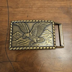Vintage Messing Gürtelschnalle Adler aufsteigende Bergkette - Bild 1 von 3