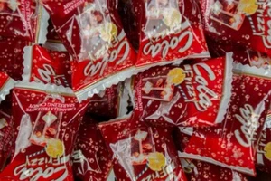 1kg Bonbons Frizzy Cola Der Naschspaß mit dem Prickel-Effekt. Giveaway - Bild 1 von 1