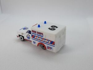 70's style Square Body Pick-Up W/ Ambulance box 1/64 Scale Mint Loose Rare C97