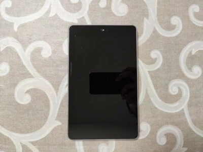 Tablet Android Google Nexus 7 - Immagine 1 di 2